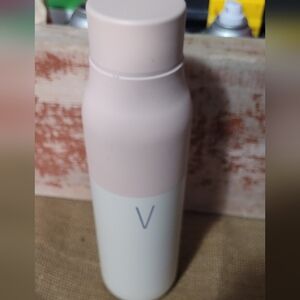 💚10 for $10💚 Bundle and save Two-Tone Insulated Water Bottle